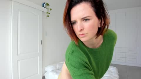 Alexandra Thorn online show from October 16, 12:28 pm