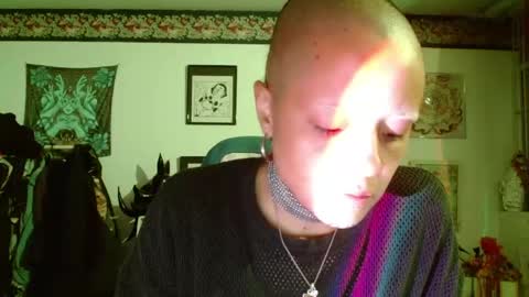 Anarkitten  online show from April 17, 1:41 am