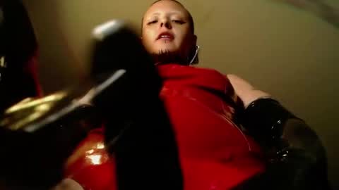 Snapshot of missanarky chatting on April 22, 9:16 pm Anarkitten online show from April 22, 9:16 pm