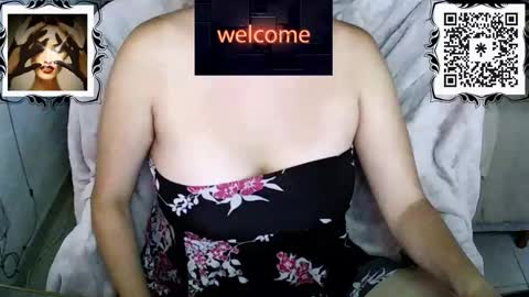 Snapshot of missbiny chatting on January 9, 7:04 pm Avamlash online show from January 9, 7:04 pm