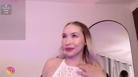 Snapshot of missblair12 chatting on December 7, 12:41 am MissBlair online show from December 7, 12:41 am