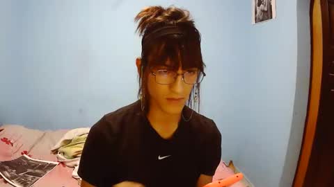 missbrithanyxxx online show from November 3, 1:29 am