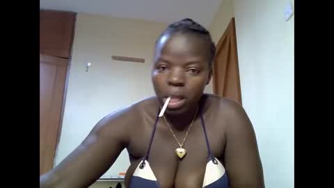 misscandy352_ online show from May 20, 10:54 am