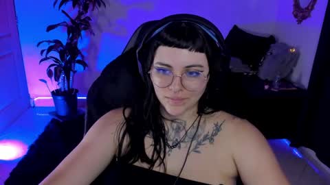 Missy Charlottte.  Hey remember to give me a thumbs up ty online show from January 17, 10:22 am