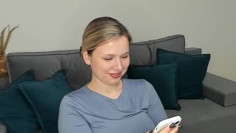 Snapshot of missdariross chatting on January 29, 9:17 pm Miss Darina Ross online show from January 29, 9:17 pm
