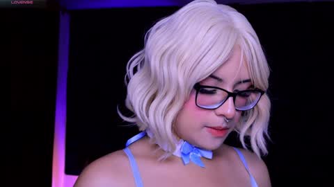 Snapshot of misselektra__ chatting on January 13, 3:56 am ELEKTRA online show from January 13, 3:56 am