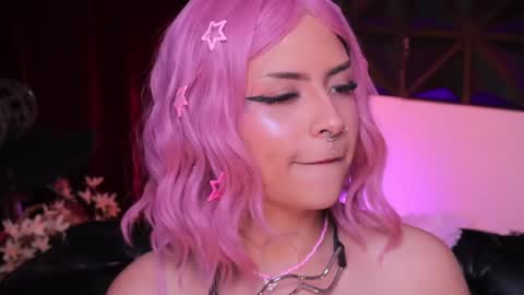 Snapshot of misselektra__ chatting on February 10, 6:53 am ELEKTRA online show from February 10, 6:53 am