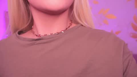 Snapshot of misselektra__ chatting on January 9, 5:21 am ELEKTRA online show from January 9, 5:21 am