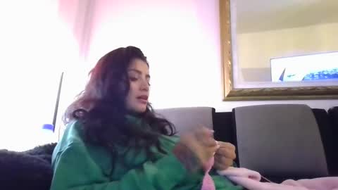 Snapshot of misselii chatting on January 26, 5:13 am melodie online show from January 26, 5:13 am