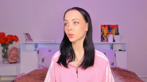 Hello dear my name Elisa online show from January 18, 6:55 pm