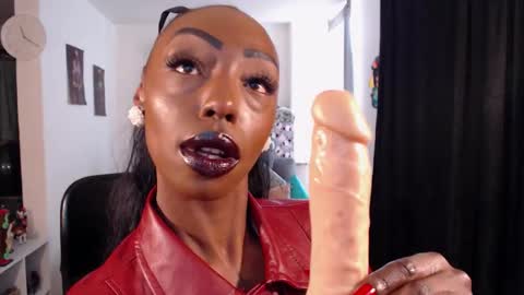 Emilie Diaz online show from March 11, 5:19 pm