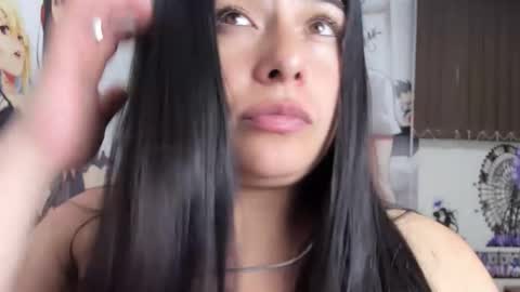 Snapshot of missexy303av chatting on October 26, 9:31 pm missexy303av online show from October 26, 9:31 pm