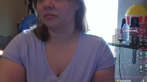 missfoxe12 online show from November 19, 5:46 pm