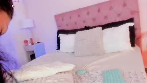 Melany Hiller online show from March 11, 3:23 am