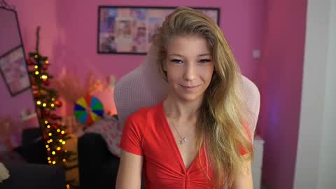 Melissa online show from December 15, 7:29 pm