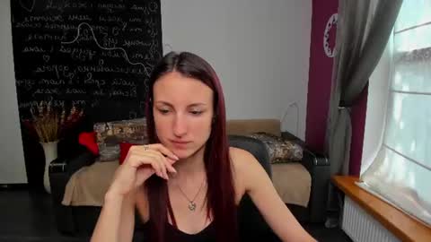 Snapshot of missis_sofiia chatting on June 28, 5:46 am Sofia online show from June 28, 5:46 am