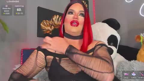 Snapshot of misskassandraa_ chatting on November 24, 12:43 am kassandra lazcano online show from November 24, 12:43 am