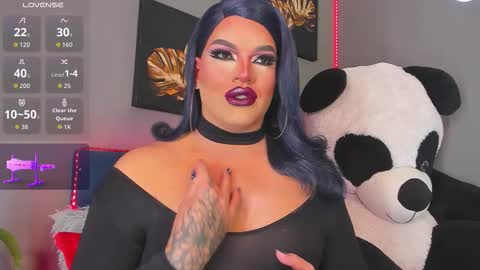 Snapshot of misskassandraa_ chatting on December 22, 12:29 am kassandra lazcano online show from December 22, 12:29 am