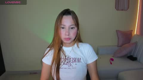 Kimberly Alejandra online show from May 22, 1:13 am