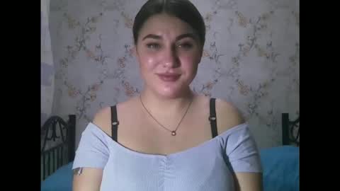 Lisa online show from March 13, 2:40 am