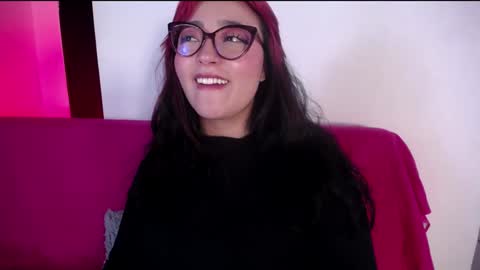 Snapshot of missloise chatting on January 14, 3:57 pm Miss Loise online show from January 14, 3:57 pm