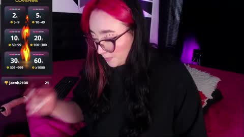 Snapshot of missloise chatting on February 13, 3:56 pm Miss Loise online show from February 13, 3:56 pm