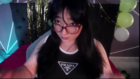 Snapshot of missloise chatting on February 28, 11:25 am Miss Loise online show from February 28, 11:25 am
