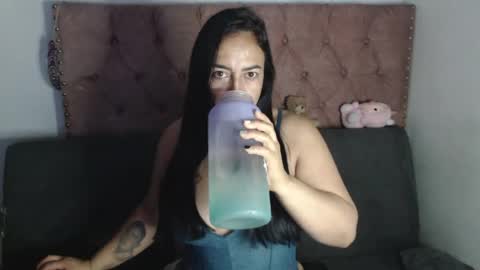 Snapshot of misslucyy1 chatting on June 28, 12:00 pm luccy online show from June 28, 12:00 pm
