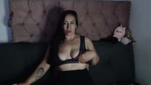 Snapshot of misslucyy1 chatting on July 27, 12:17 am luccy online show from July 27, 12:17 am