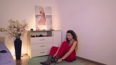 Lullu online show from January 23, 10:54 am