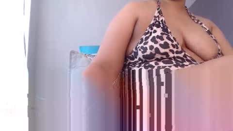 misslustxxx online show from February 17, 5:37 am