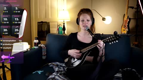 Snapshot of missmelodylane chatting on December 20, 6:19 am Melody Lane online show from December 20, 6:19 am