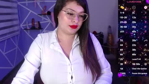 Miia online show from December 4, 6:28 pm