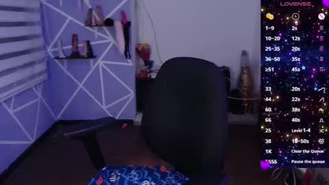 Miia online show from December 20, 6:24 pm