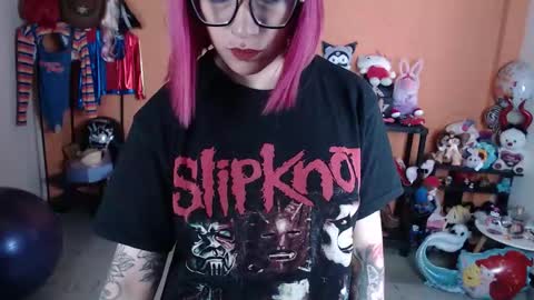 Miss Mia online show from January 19, 3:38 pm