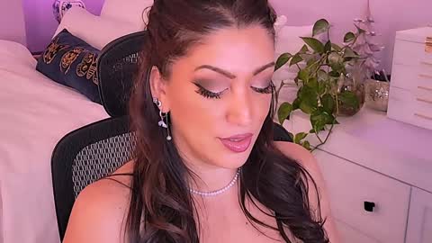 Mina online show from March 19, 4:05 am