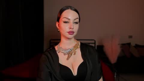 Snapshot of missmirandagd chatting on November 30, 1:04 pm online show from November 30, 1:04 pm