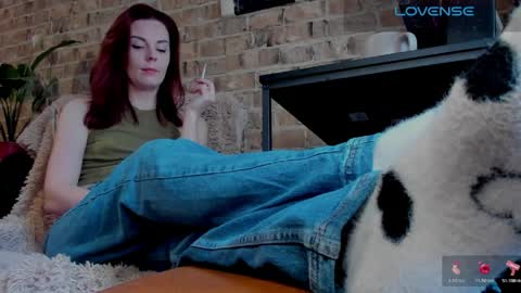 Miss Venus online show from April 10, 6:51 am