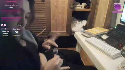 sarah online show from January 12, 5:45 am