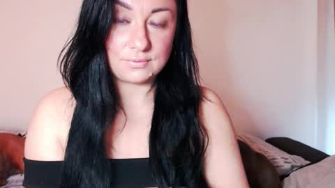 Snapshot of missqueen1416 chatting on October 1, 6:52 am Missqueen1416 online show from October 1, 6:52 am