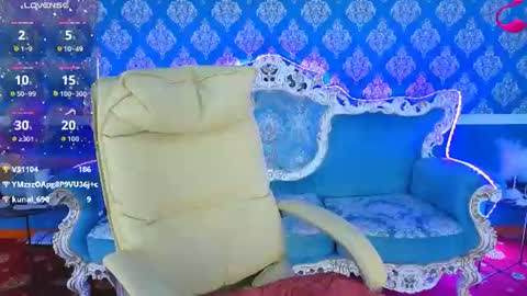 missrossi online show from June 17, 7:33 am