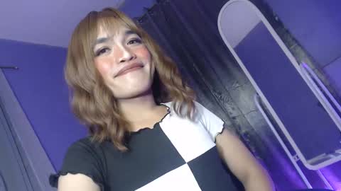 Snapshot of missrufaxxx chatting on February 12, 2:43 pm Cielo online show from February 12, 2:43 pm