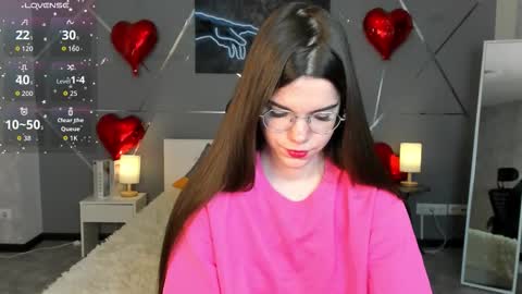 misss_evelyne online show from February 12, 1:00 am