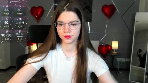 misss_evelyne online show from February 15, 1:13 am