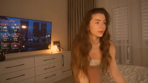 Snapshot of misssweettie chatting on February 11, 12:27 pm You can call me Pretty online show from February 11, 12:27 pm