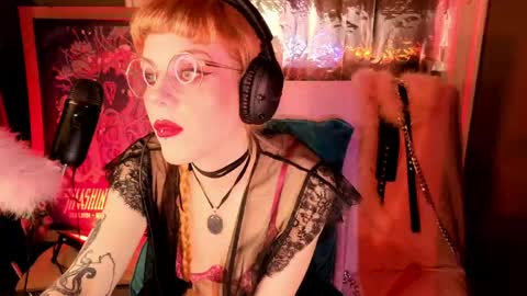 Tacodeluxe online show from April 18, 2:37 am