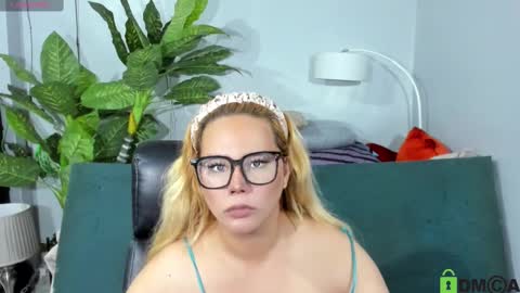 Amanda . online show from February 27, 5:13 am