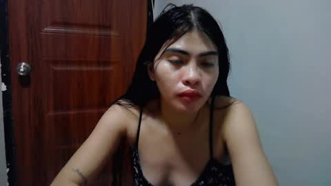 Snapshot of missunknownxoxo chatting on July 17, 1:34 am sofia online show from July 17, 1:34 am
