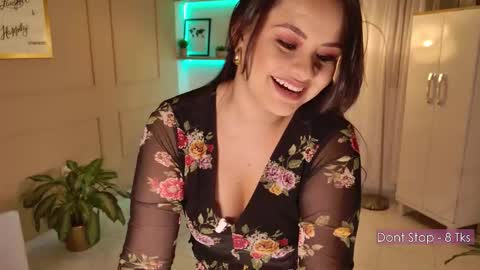 Valentina online show from September 30, 11:43 pm