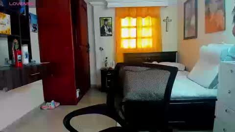 missvalery1 online show from September 9, 8:52 pm